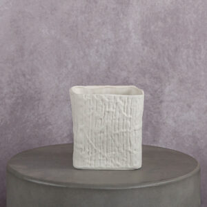 Ceramic Vase White (5 x 5 x 5 in)