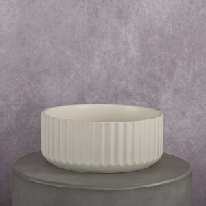 Ceramic Vase Cream (10 x 10 x 4 in)
