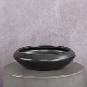 Ceramic Vase Black (10 x 10 x 4 in)