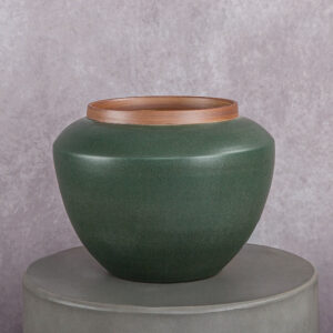 Ceramic Vase Green (7 x 7 x 9 in)