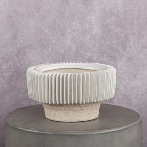 Ceramic Vase Cream (7 x 7 x 5 in)