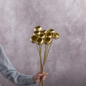 Bellcups Gold 5 stems per bunch