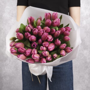 Medium Pink Tulips Bouquet 50 stems