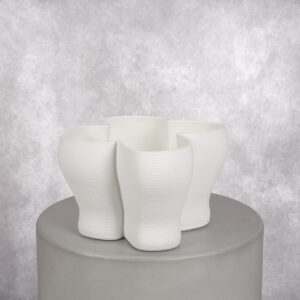 Ceramic Vase White (10 x 10 x 6 in)