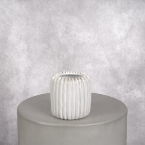 Ceramic Vase White (3 x 3 x 5 in)