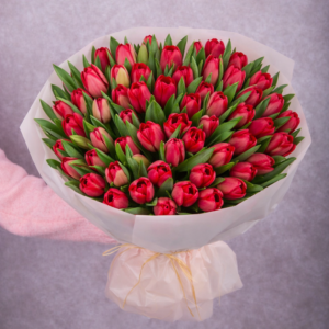 Bright Red Tulips Bouquet 50 stems